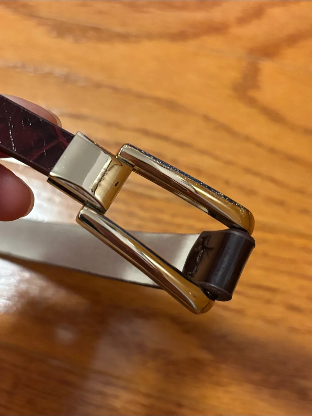 White House Black Market Croc Patent Leather Belt XS Extra Small Burgundy Maroon